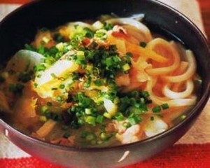 Sajian Udon Kuah untuk Awal Minggu