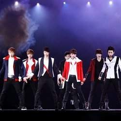 Tampak Lelah, Super Junior Tidur Jam 5 Pagi Usai Konser