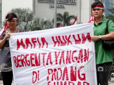 Terjerat Hukum, Ibu-Anak Ini ke Jakarta Tanpa Tujuan