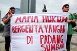 Terjerat Hukum, Ibu-Anak Ini ke Jakarta Tanpa Tujuan