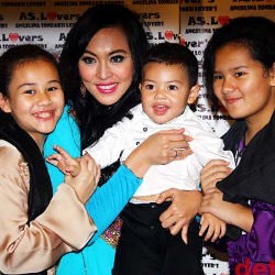Maia Estianty Doakan Angie Bisa Tabah