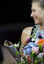 Sharapova Akhirnya Angkat Tropi Lagi