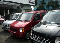 Member dari berbagai daerah seperti Bogor dan Bandung menyempatkan hadir di acara ultah.