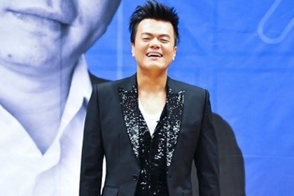 Alasan Park Jin Young Selipkan Bisikan Jyp Di Setiap Lagunya