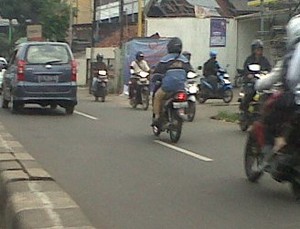 Contra Flow, Pembenaran Bagi Mereka yang Suka Lawan Arah?