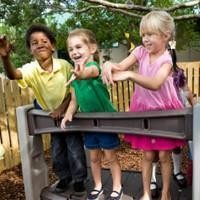 Memori Anak Berasal dari Tindakan 60%, Melihat 40%, Mendengar 30%