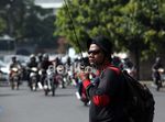 Peralatan Wajib Demo Buruh