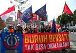 Buruh Yogyakarta Turun ke Jalan