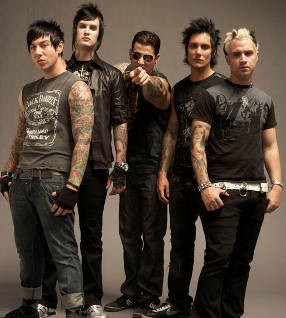 Batal Konser di Jakarta, Gitaris A7X Kesal pada Promotor
