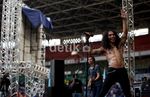 Slank Hibur Ribuan Buruh