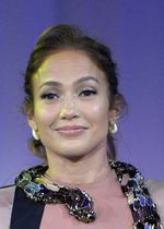 Jennifer Lopez Dililit Ular