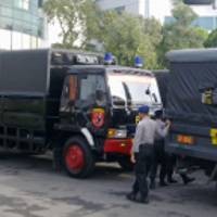 Antisipasi Mayday, Polisi Jaga Ketat Akses Perbatasan Surabaya