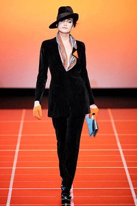 Giorgio Armani, Fall/Winter 2012. Milan Fashion Week 2012. [dok. Giorgio Armani]