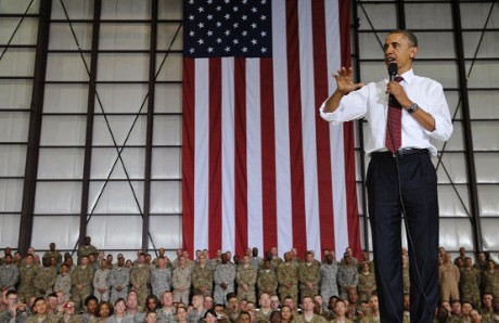 Mendadak Berkunjung, Obama Kejutkan Tentara AS di Afghanistan