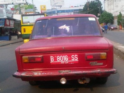 Fiat Pelat Merah