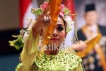 Melestarikan Tarian Gandes Kipas