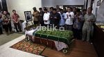 Jenazah Mantan Menkes Disalatkan