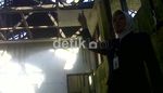Sekolah Rusak, Siswa Belajar di Rumah Penduduk