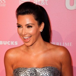 Kim Kardashian Hadiri Jamuan Makan Malam Presiden Obama