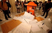Karya Lenny Ratnasari berjudul Ignoring yang menggambarkan ribuan surat cerita duka para TKI dilupakan begitu saja.