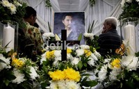 Nama Ongen mulai disebut-sebut ketika kasus penyidikan meninggalnya Munir dibuka kembali di era Kabareskrim dijabat Bambang Hendarso Danuri. Polisi saat itu yakin, Ongen tahu banyak soal rentetan kejadian yang menimpa Munir di pesawat Garuda saat penerbangan menuju Belanda pada September 2004.