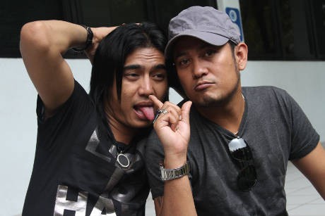Jagokan Jangan Ngarep, Setia Band Lirik Konsep Iwan Fals