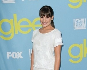 Fashion Dos & Donts: Lea Michelle Tampil Polos