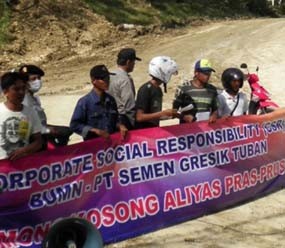 Semen Gresik di Tuban Didemo Warga