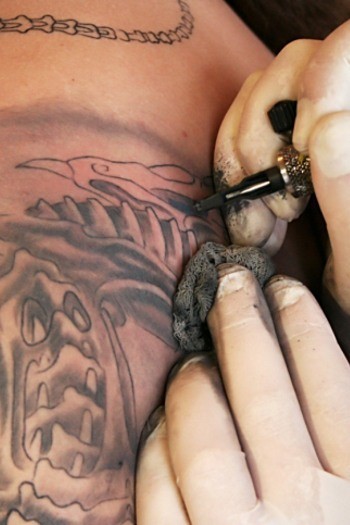 Gambar Tato yang Paling Diminati Meski Rasanya Sakit