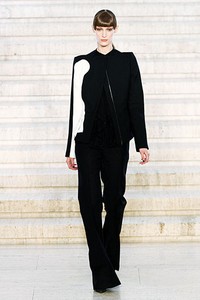 Antonio Berardi. Fall/Winter 2012. London Fashion Weeek FW 2012. [dok. Antonio Berardi]