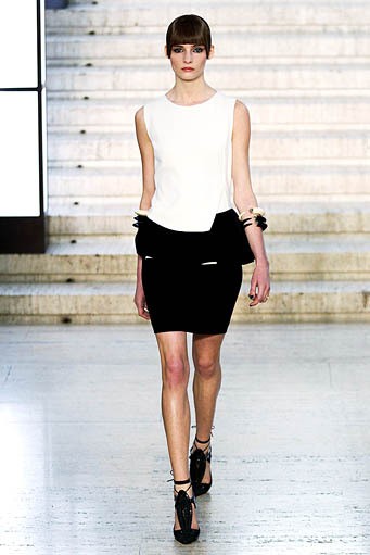 Antonio Berardi. Fall/Winter 2012. London Fashion Weeek FW 2012. [dok. Antonio Berardi]