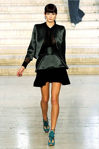 Antonio Berardi. Fall/Winter 2012. London Fashion Weeek FW 2012. [dok. Antonio Berardi]