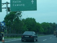 Menurut Undang-undang, tanpa pelat nomor, pengguna kendaraan bisa terkena hukuman.