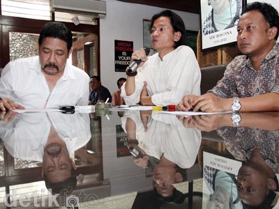 Pemerintah Diminta Selesaikan Kasus Munir