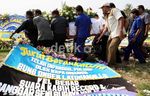 Suasana Haru Iringi Pemakaman Ongen