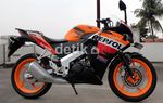Menguji Performa CBR150R ala MotoGP
