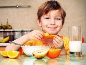 Tanpa Minum Setelah Sarapan Picu Dehidrasi Anak