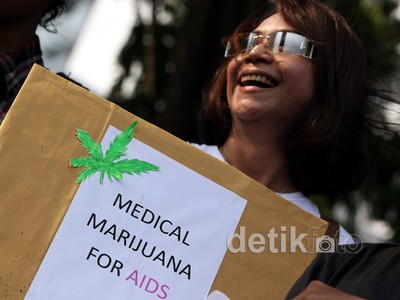 Wow...Kelompok Ini Demo Minta Ganja Dilegalkan