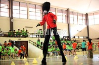 Kegiatan MOSAIC CISV Indonesia, SMP Kanisius Jakarta, bertujuan untuk mengenalkan kembali dan menyelamatkan beragam permainan tradisional agar tidak hilang dan dilupakan.