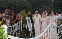 Pernikahan tersebut menggunakan konsep garden party dan terlihat mewah.(Herianto Batubara/detikcom)