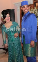 Acara Seserahan Adik Syahrini, Rani