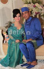 Acara Seserahan Adik Syahrini, Rani