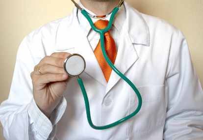 Ikatan Dokter Indonesia: Buat Apa Dokter Punya Pistol?