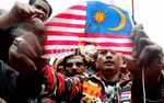Bendera Malaysia Dibakar, Merah-Putih Berkibar