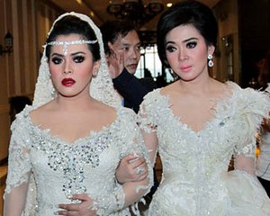 Fashion Dos & Donts: Pernikahan Adik Syahrini