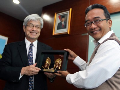 PLN Gandeng General Electric