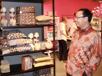 Beragam Kerajinan Bali Dipamerkan di Swiss