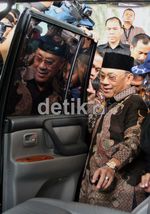 Terkait Angie, KPK Periksa Ketua Komisi X