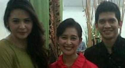 Ini Dia Foto Kebersamaan Iko Uwais & Audy