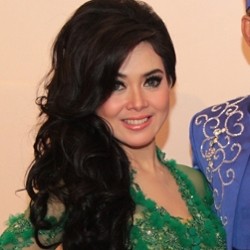 Sammy Siagian Bukan Bubu, Tapi Mantan Pacar Syahrini?